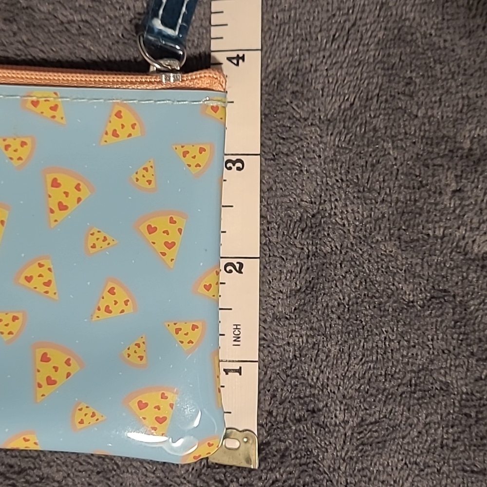 Small Pizza Pouch. - Picture 5 of 5